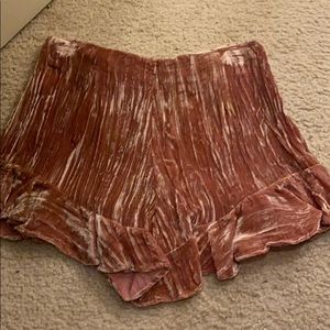 Velvet pink shorts